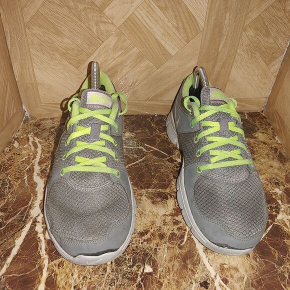 Nike women's Flex Experience RN running shoes sneaker gray size 8.5.   090 - Picture 7 of 12